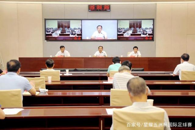 解说:这场证明马刺确实不配得到总冠军 一系列错误把胜利拱手让人